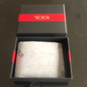 Tumi Double Billfold Black Leather